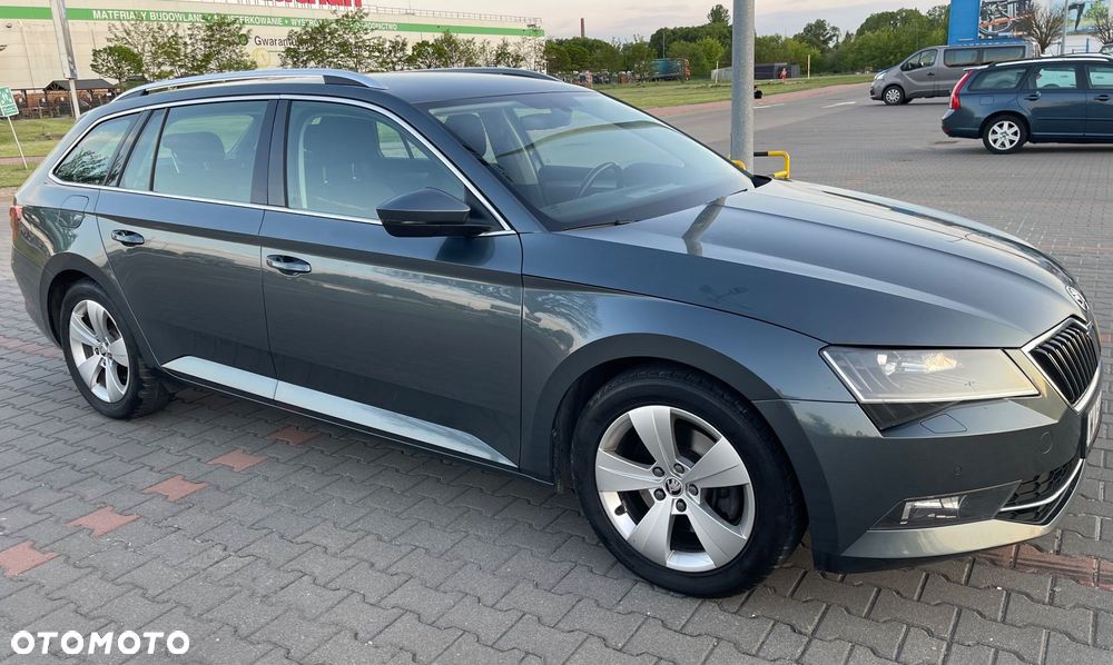 Skoda Superb 1.5 TSI ACT Ambition DSG - 6