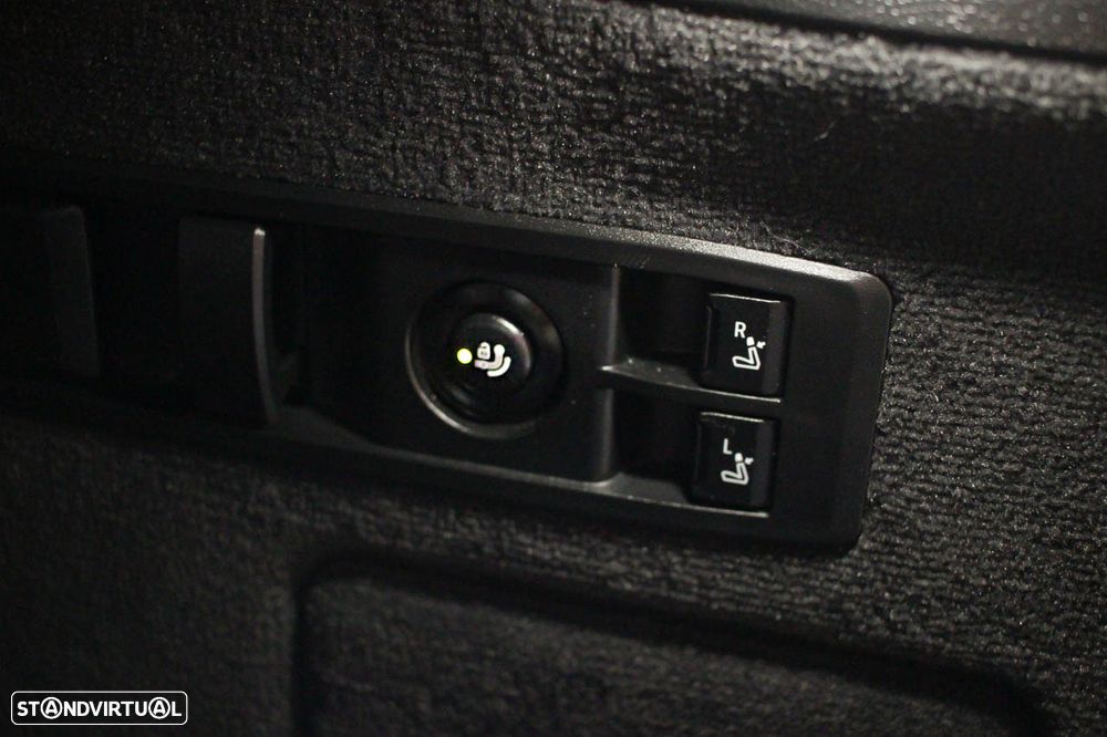 BMW iX xDrive40 - 10