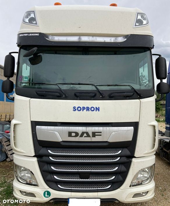 DAF XF480 SUPER SPACE CAB AUTOMAT RETARDER NOWE TACHO!!! 2xALUTANK LODÓWKA WEBASTO SPOJLERY LOW DECK EURO 6 2017 ŁADNY - 2