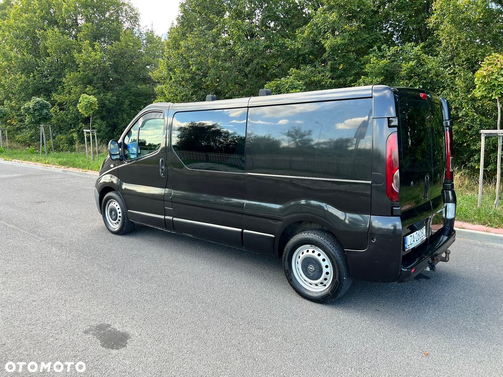 Opel Vivaro - 7