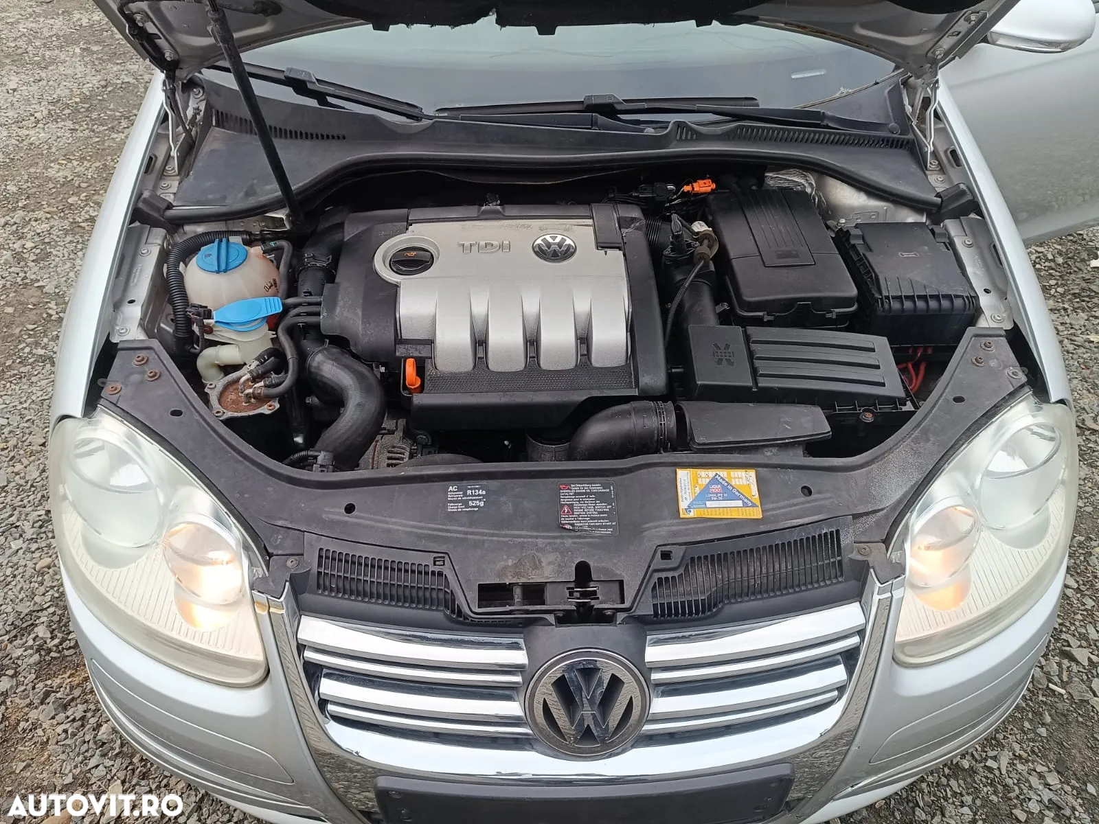 Volkswagen Jetta - 7