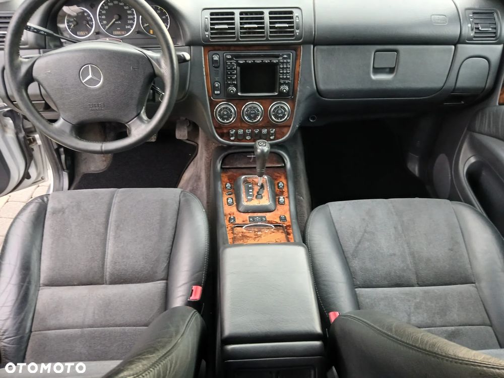 Mercedes-Benz ML - 17