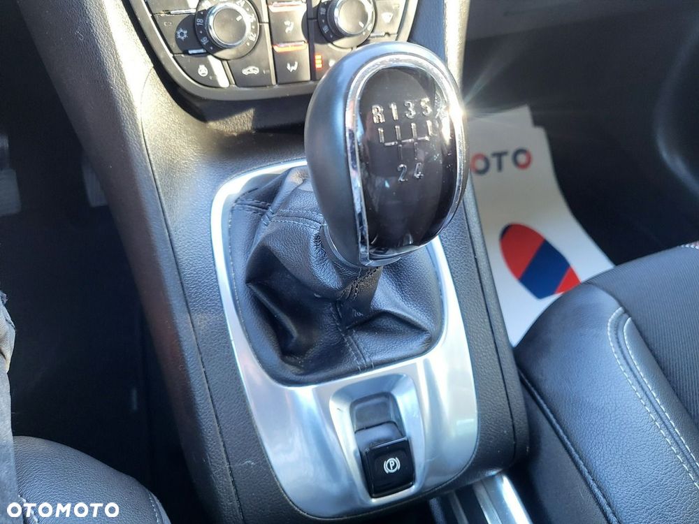 Opel Meriva - 27