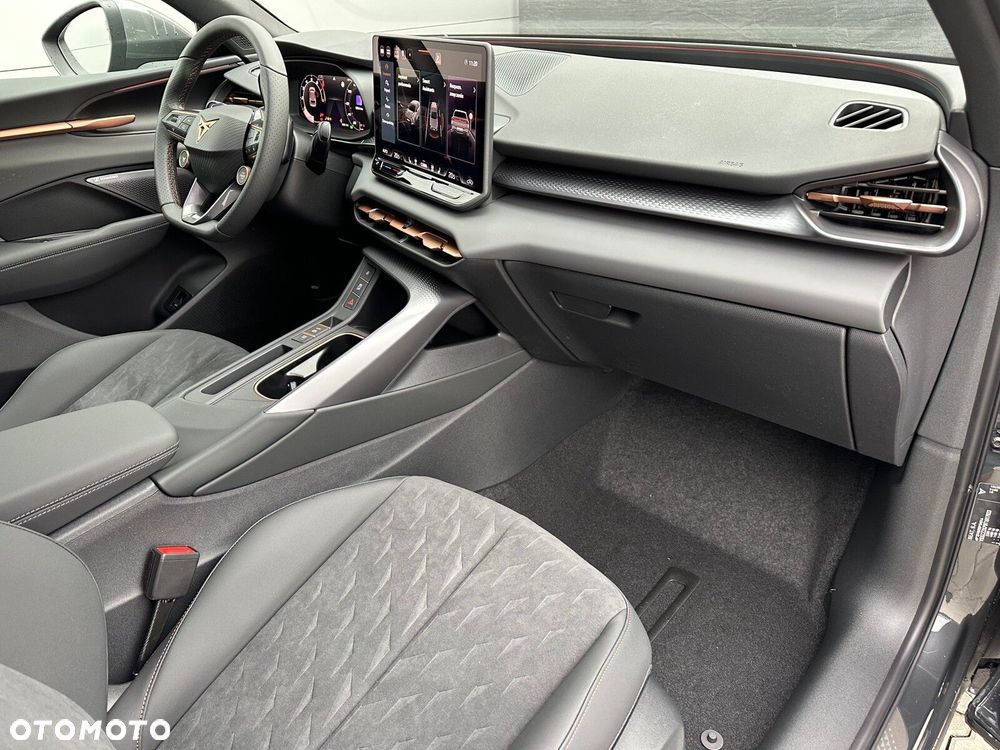Cupra Terramar 1.5 eTSI mHEV DSG - 24