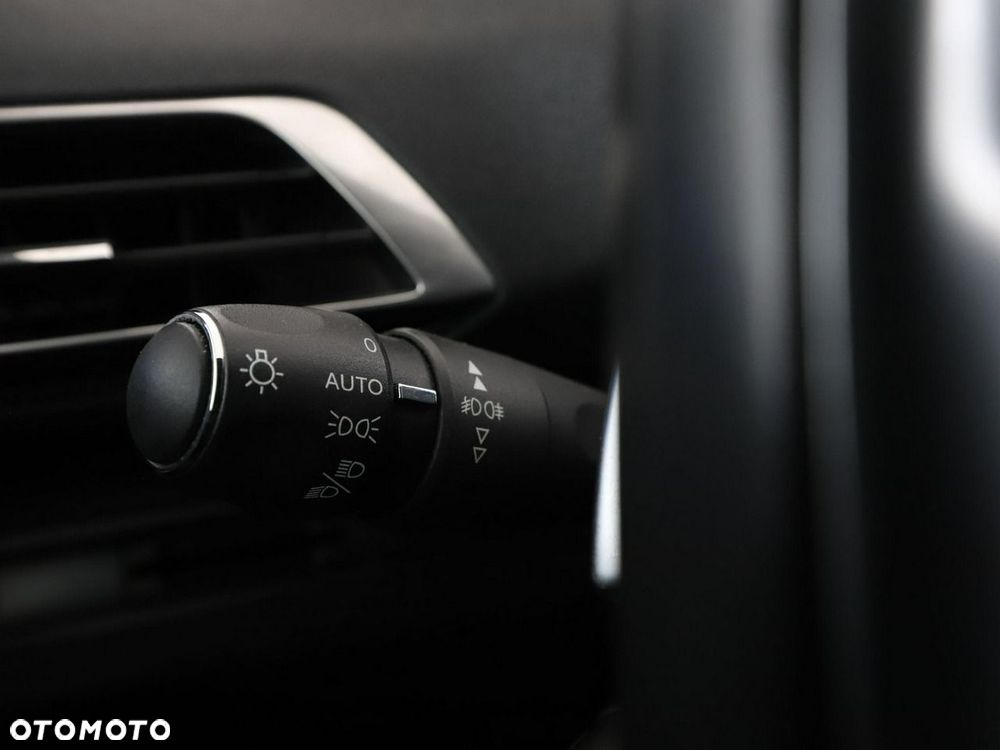 Peugeot 3008 PureTech 180 Stop & Start GPF EAT8 GT - 36
