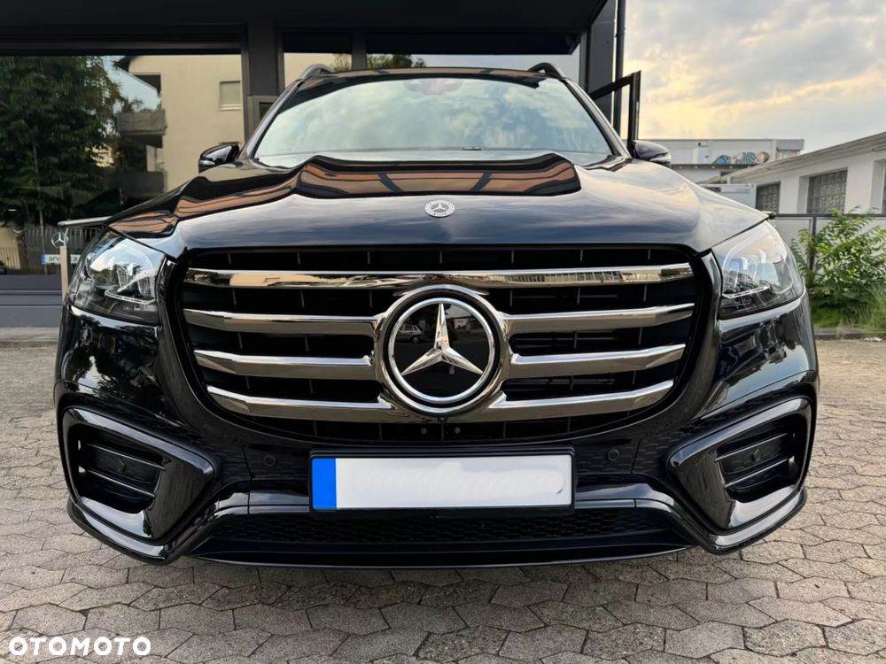 Mercedes-Benz GLS 350 d 4Matic 9G-TRONIC AMG Line Advanced Plus - 2