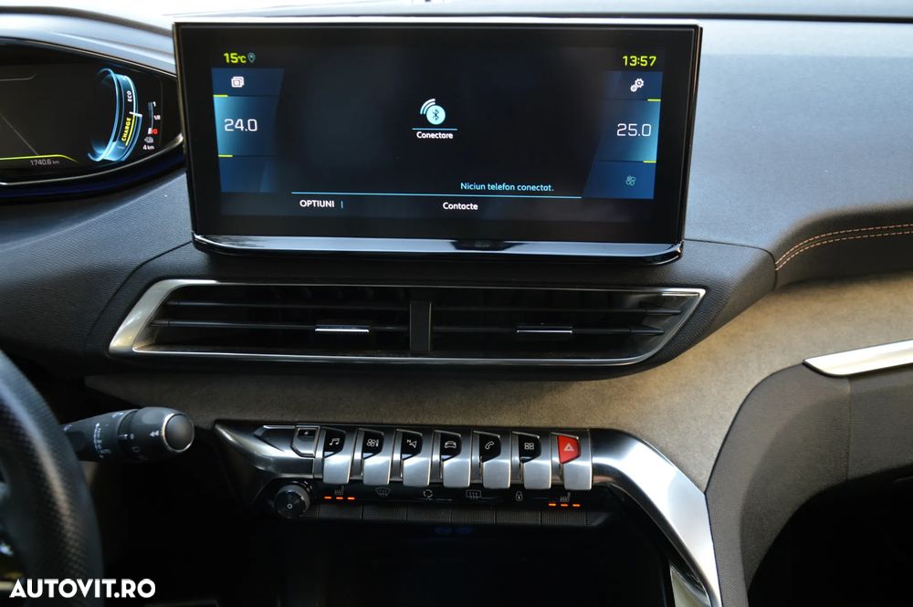 Peugeot 3008 225 e-EAT8 GT - 23