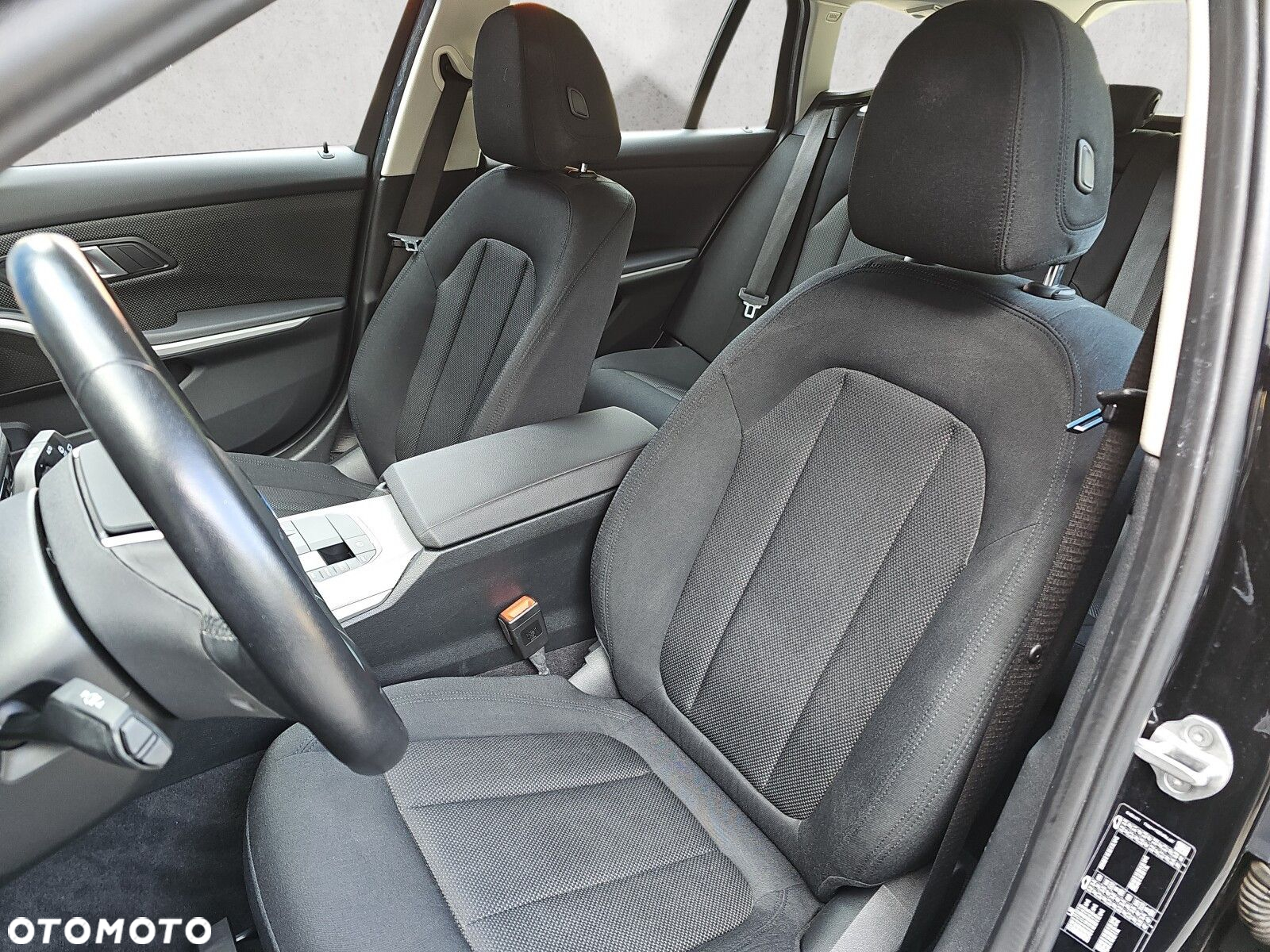 BMW Seria 3 - 12