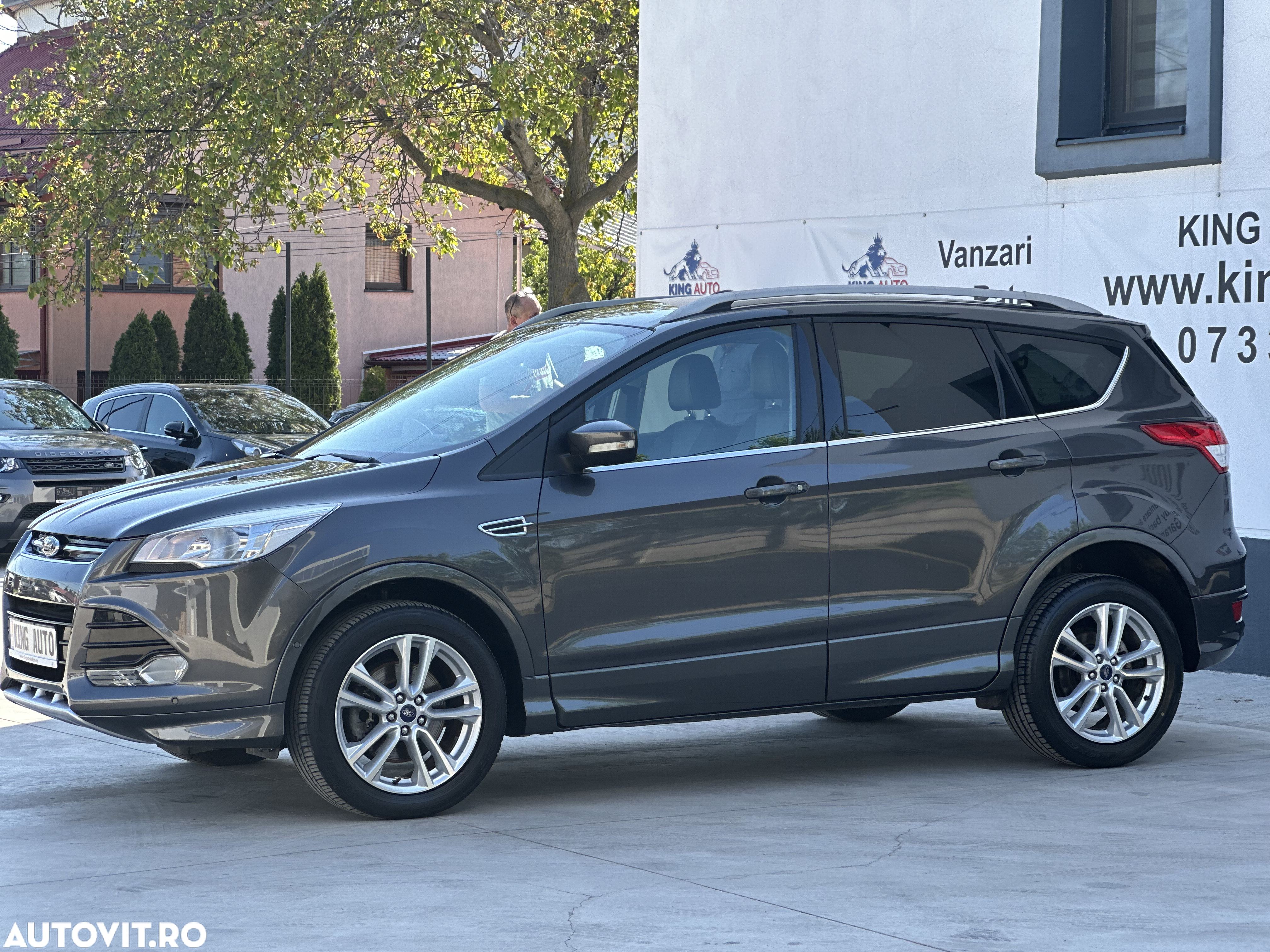 Ford Kuga 2.0 TDCi 4x4 Aut. Business Edition - 3