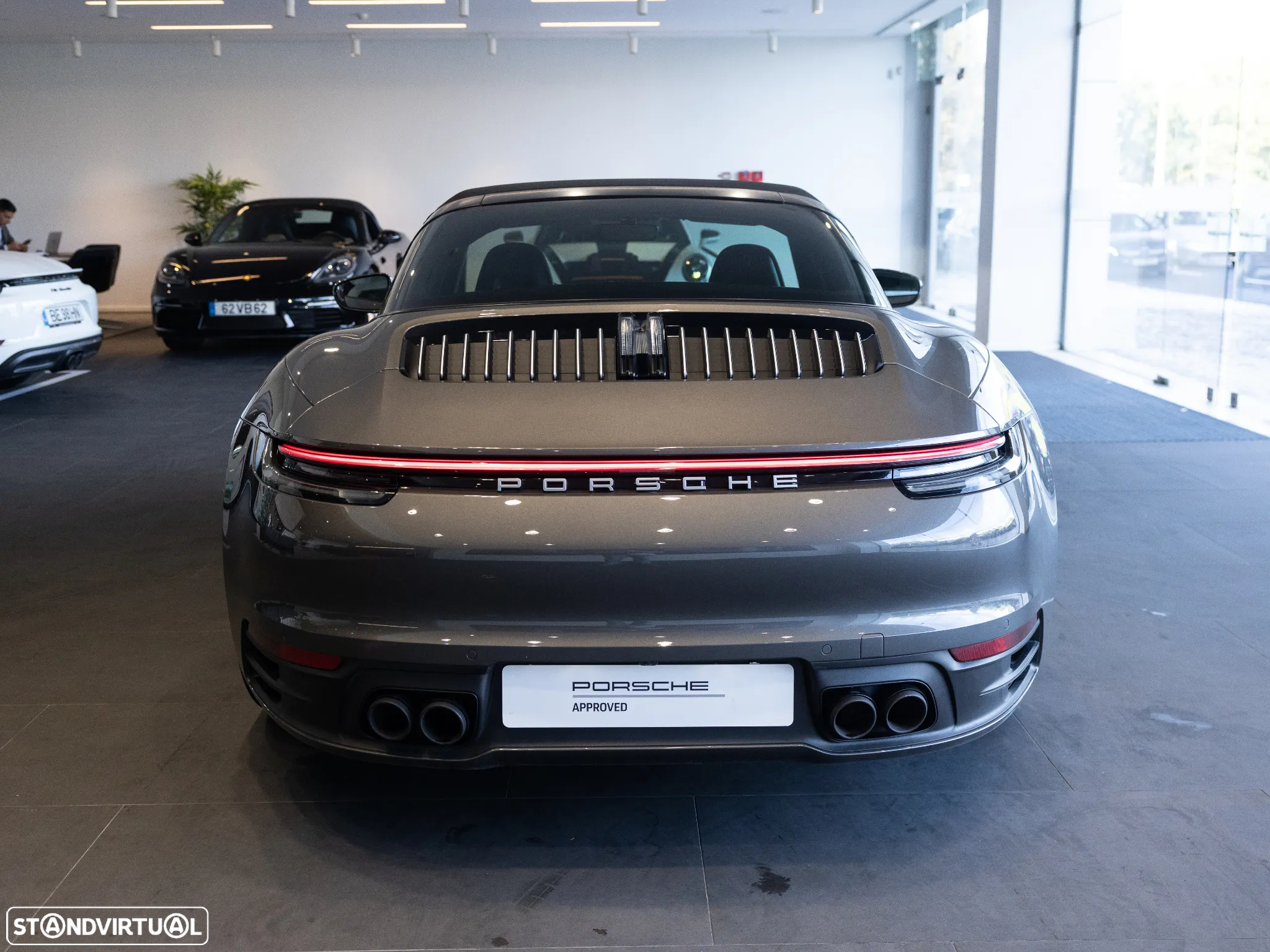 Porsche 911 (992) Targa 4 PDK - 13