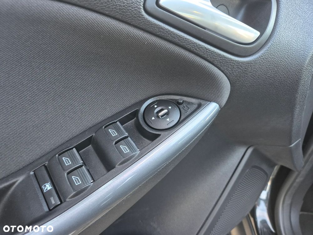 Ford Focus 1.0 EcoBoost Start-Stopp-System Business Edition - 32