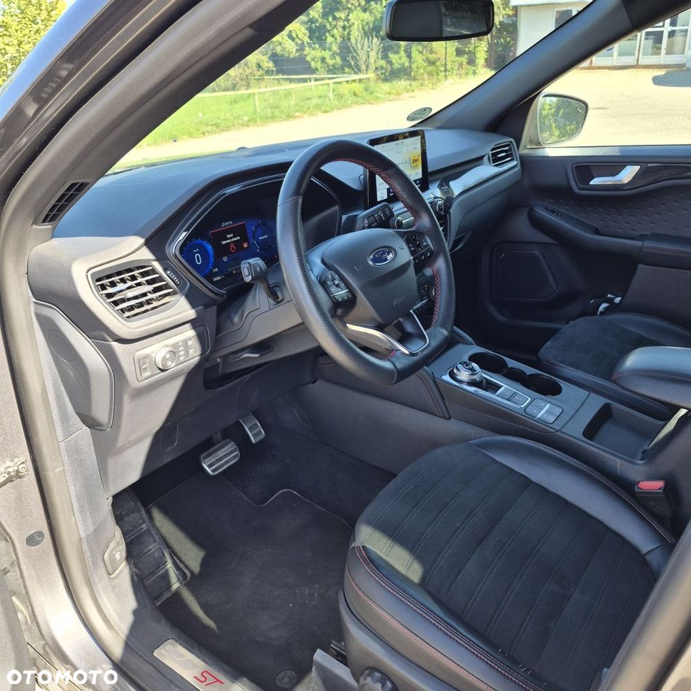 Ford Kuga - 17