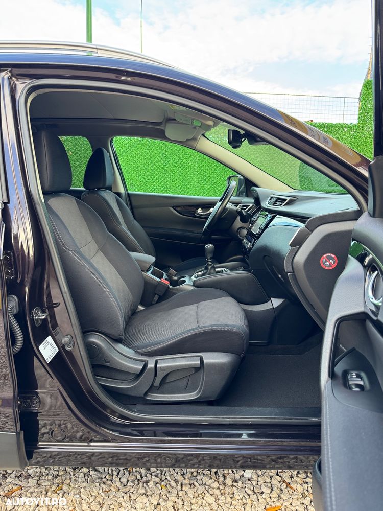 Nissan Qashqai 1.6 DCI N-Connecta - 13