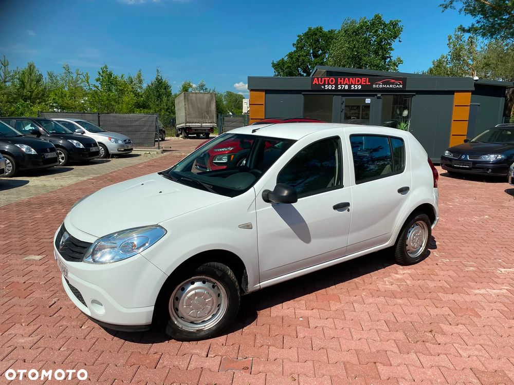 Dacia Sandero - 1