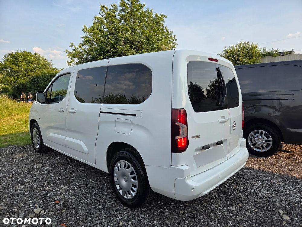 Opel Vivaro C - 3