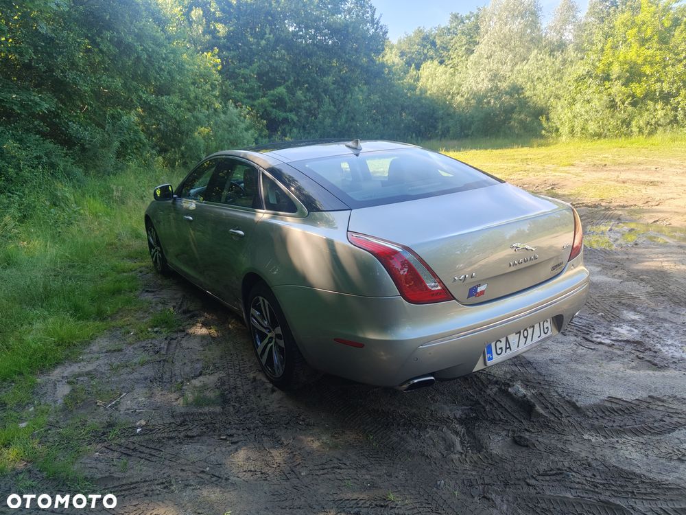 Jaguar XJ 5.0 V8 Langversion Portfolio - 10