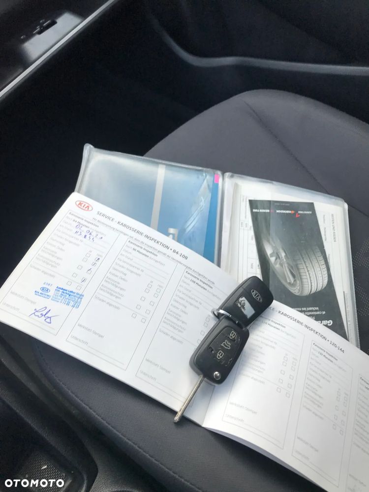 Kia Rio 1.1 CRDI Dream-Team Edition - 24