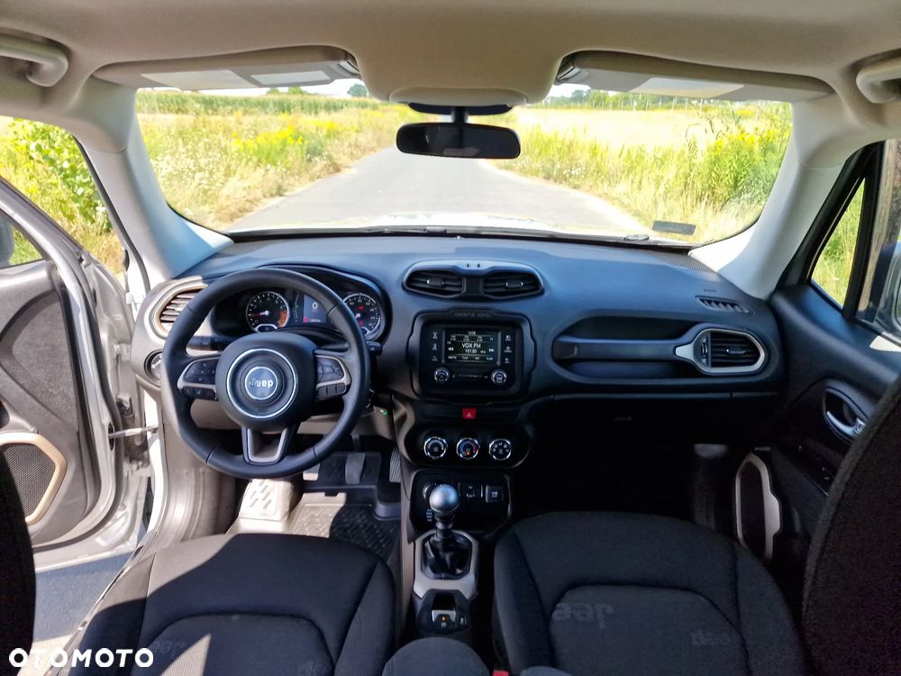 Jeep Renegade - 22