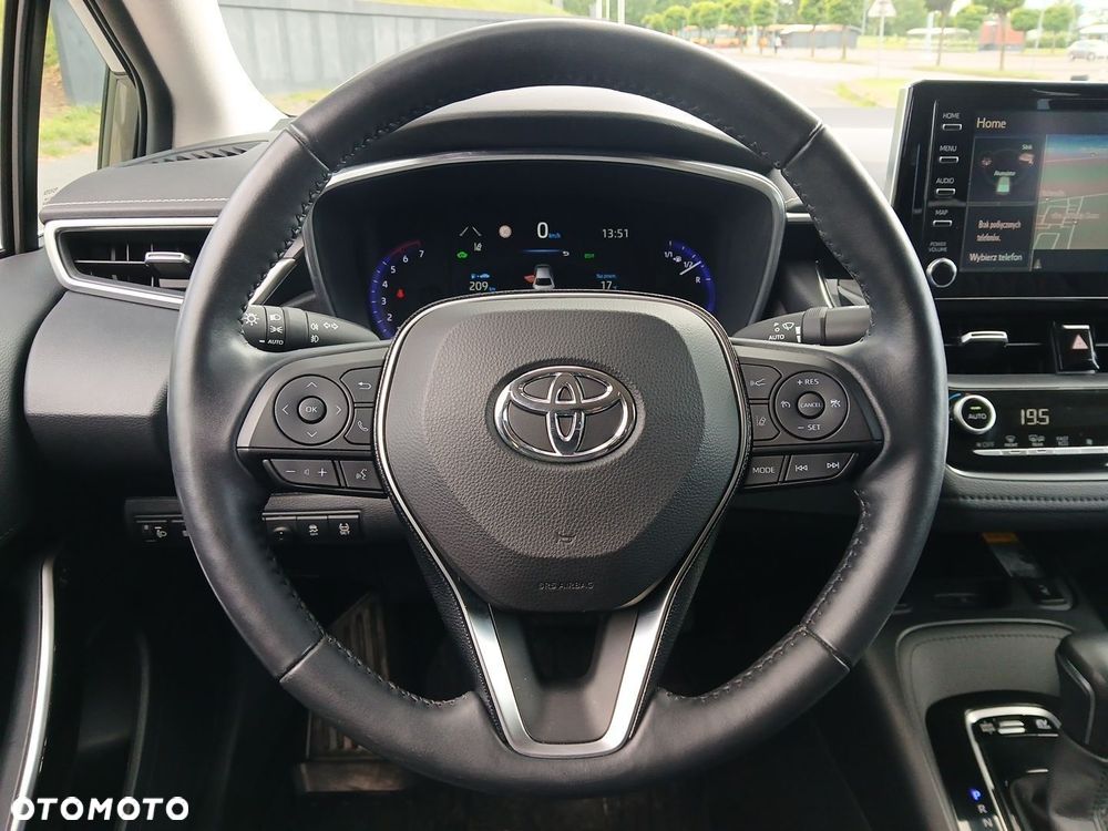 Toyota Corolla 1.8 Hybrid Executive - 26