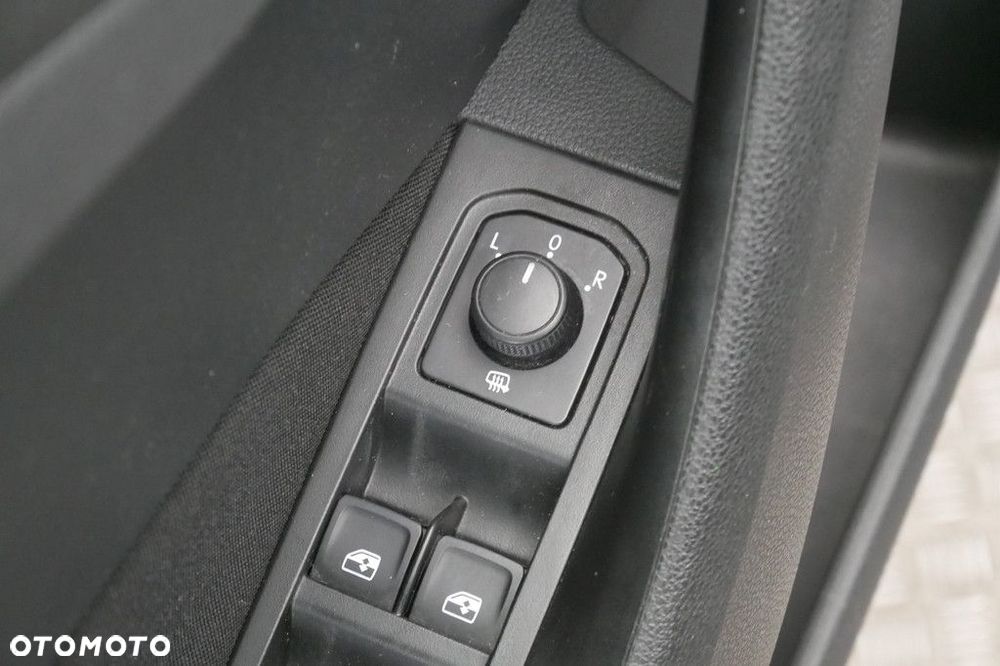 Skoda Kamiq 1.5 TSI Ambition - 26