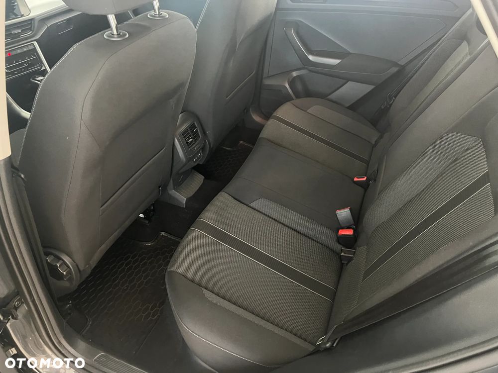 Volkswagen T-Roc 1.5 TSI Life DSG - 12