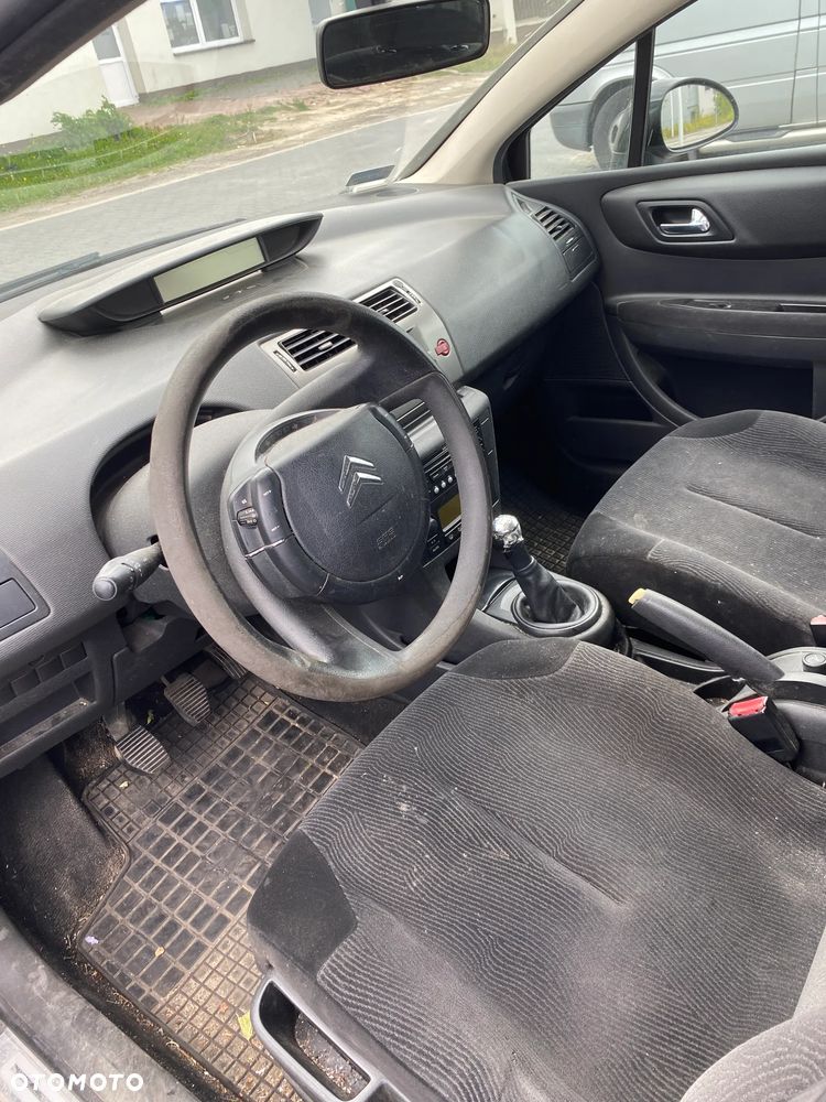 Citroën C4 1.6 VTi Equilibre - 8