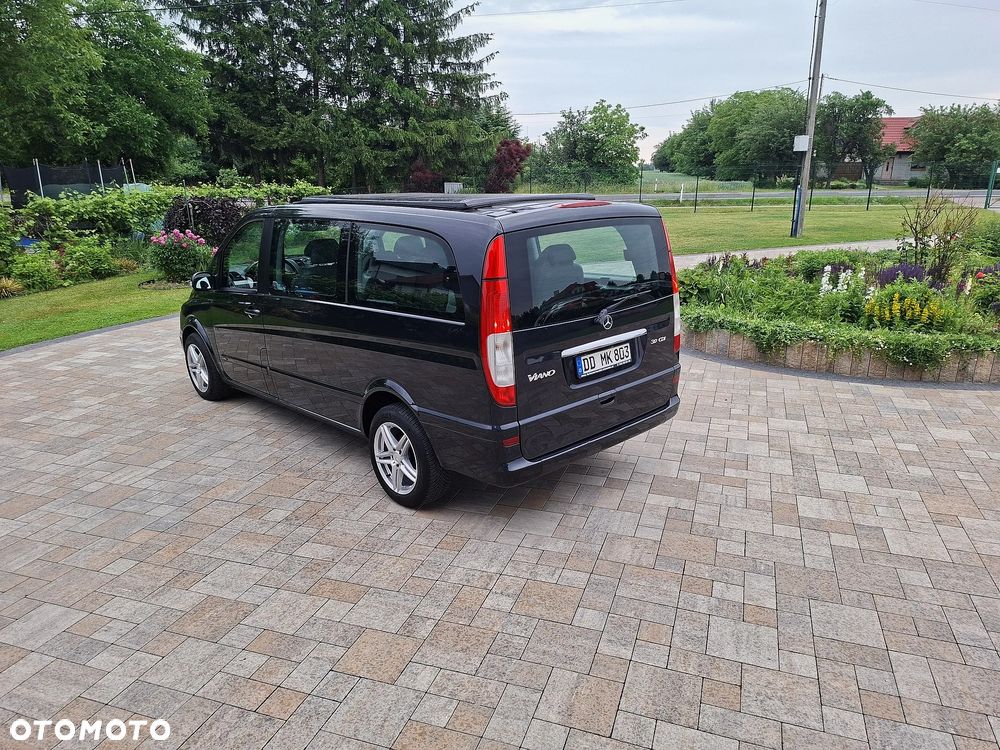 Mercedes-Benz Viano - 28