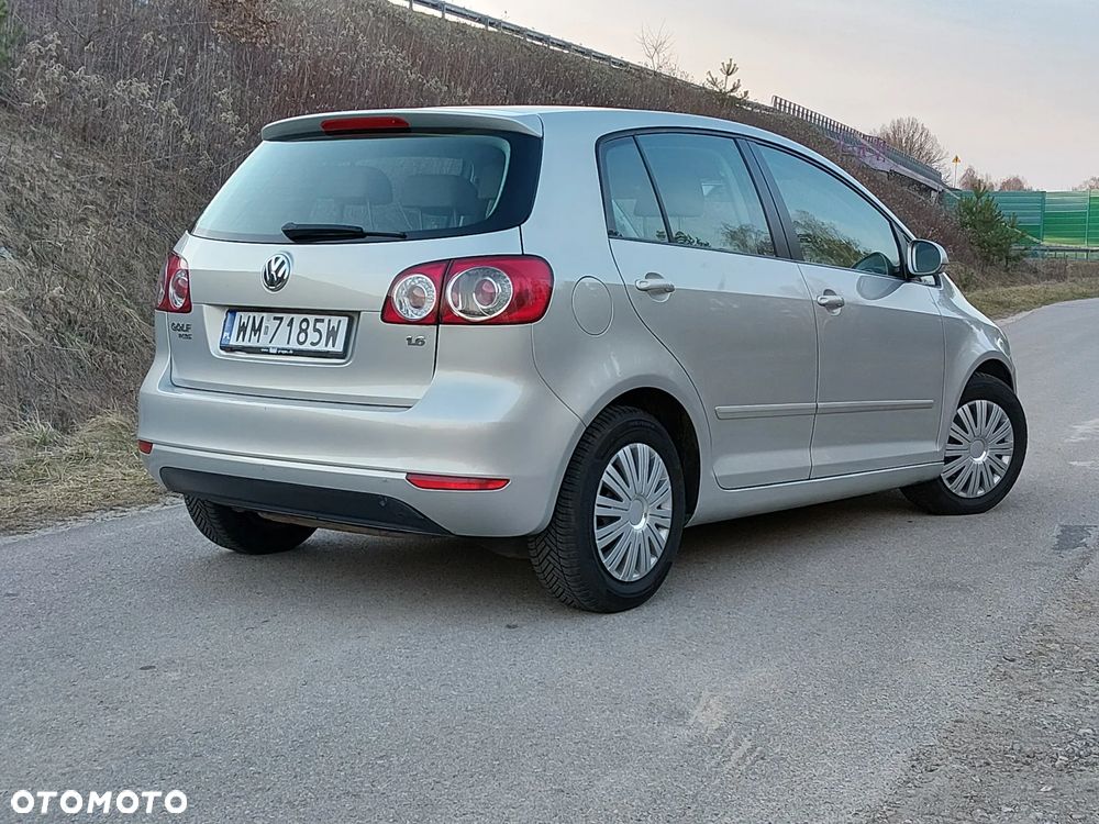 Volkswagen Golf Plus 1.6 Comfortline DSG - 17