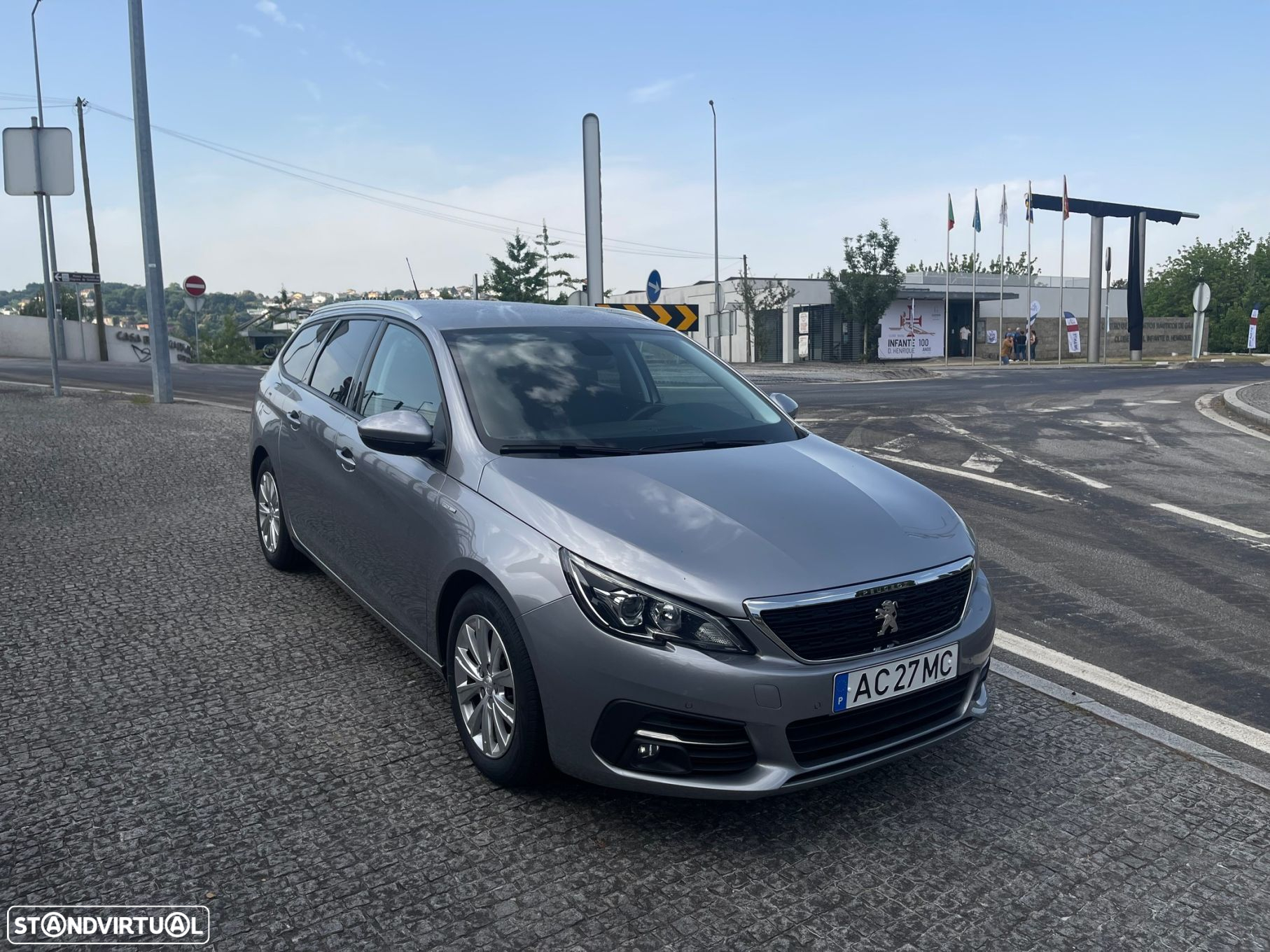 Peugeot 308 SW 1.5 BlueHDi Style - 3