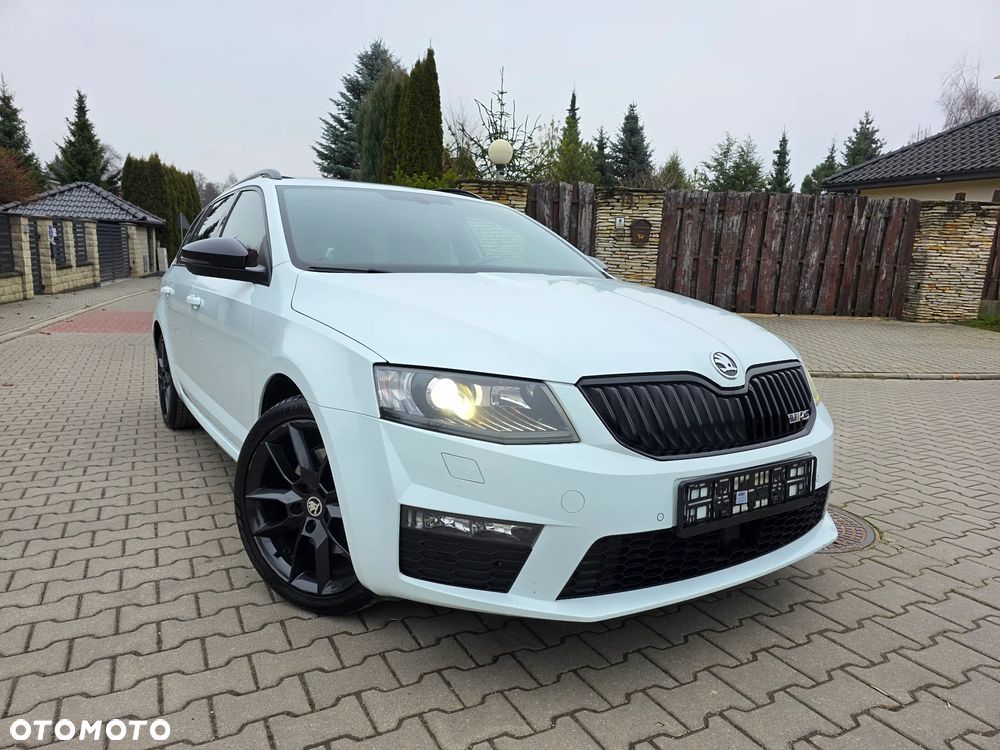 Skoda Octavia 2.0 TDI 4x4 DSG RS - 34