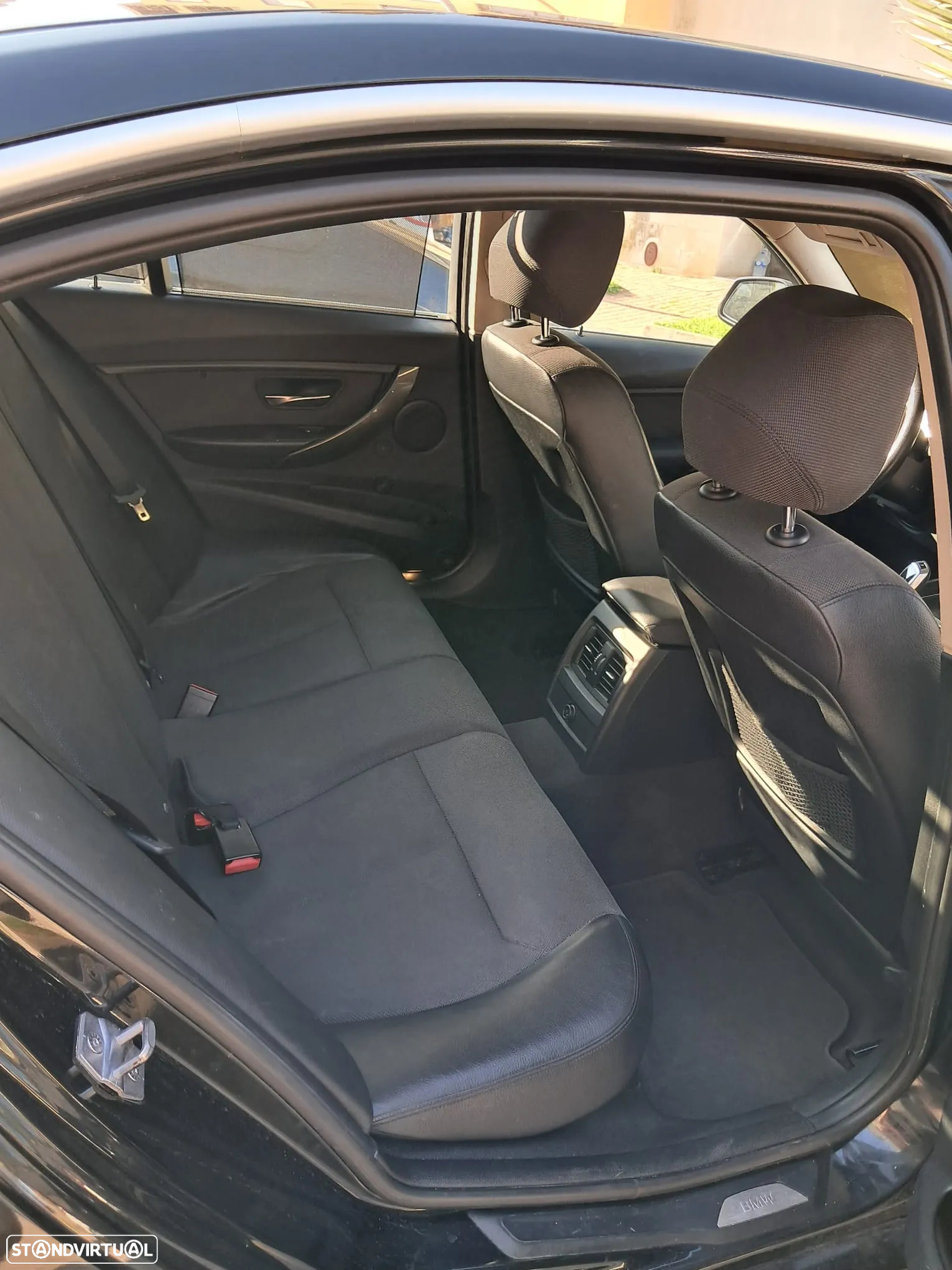 BMW 320 d Auto Line Sport - 3