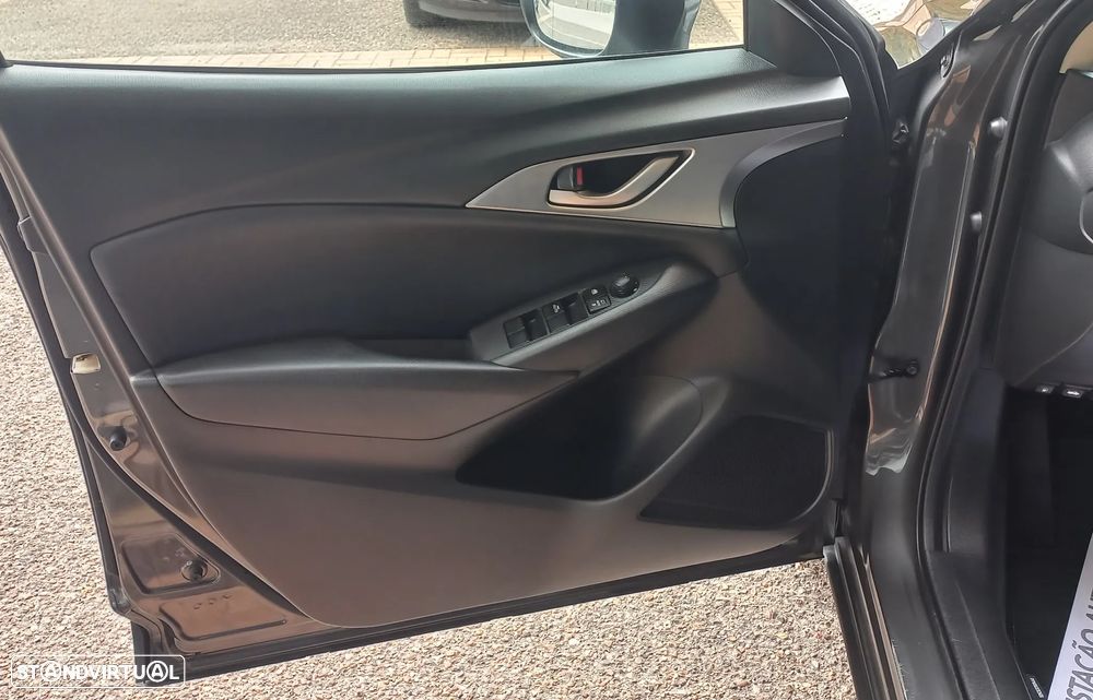 Mazda CX-3 1.8 Sky.Evolve Navi - 19