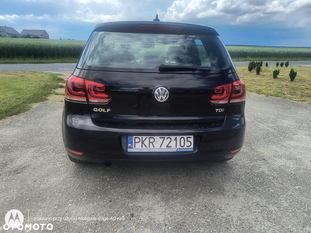 Volkswagen Golf 1.6 TDI Highline - 7