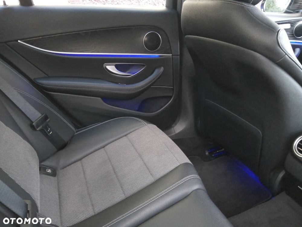 Mercedes-Benz Klasa E 200 9G-TRONIC Avantgarde - 40