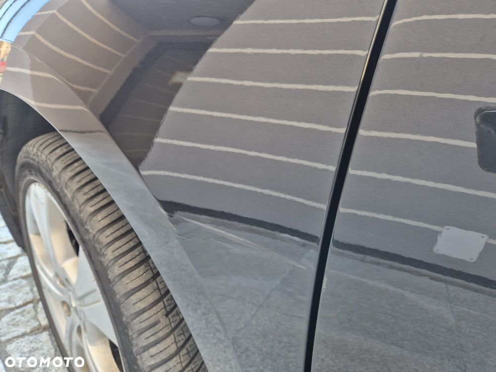 Renault Megane TCe 180 Dynamique - 27