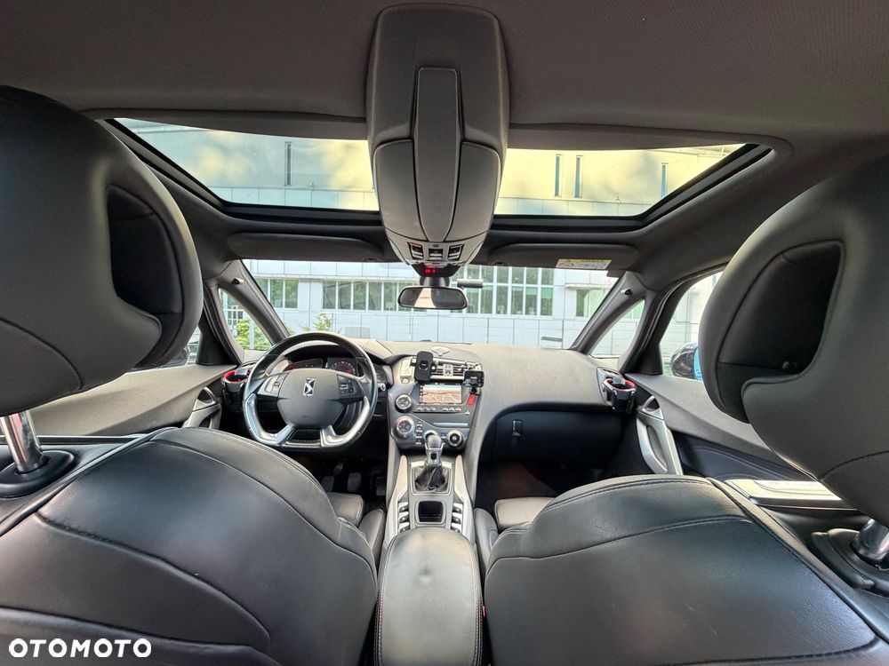 Citroën DS5 1.6 THP SportChic - 18