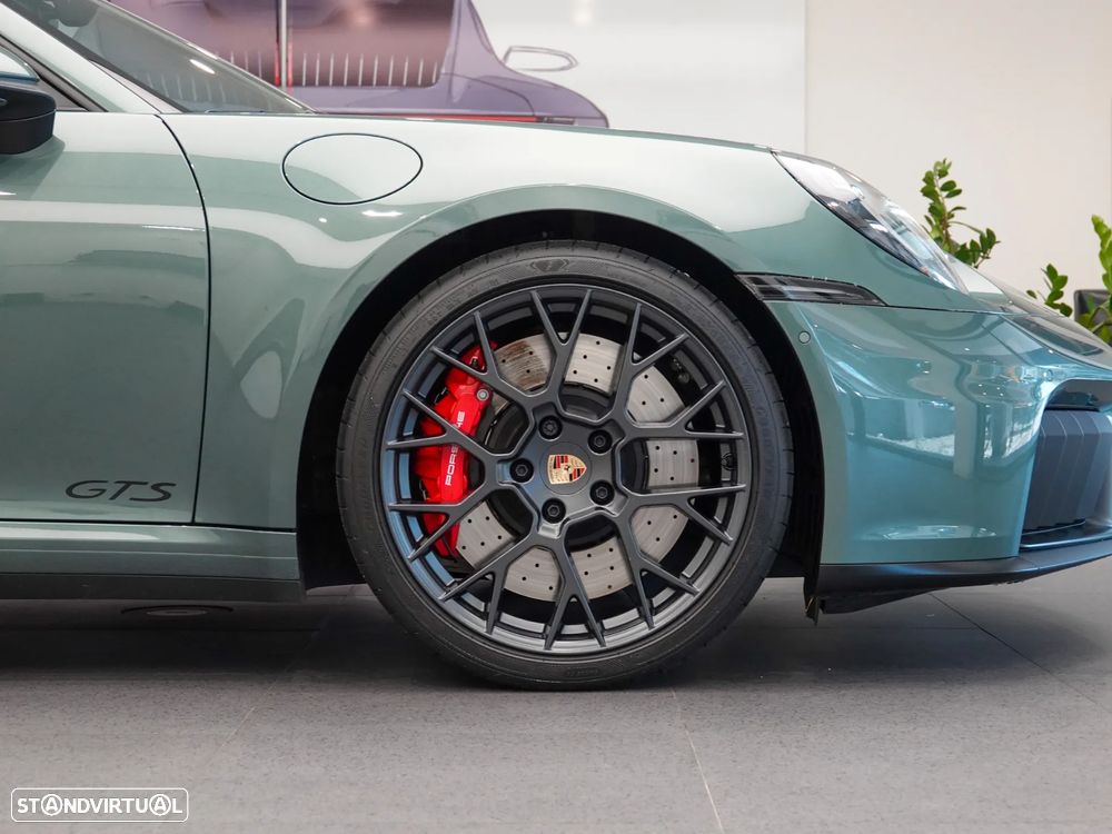 Porsche 911 (992) Carrera GTS - 28