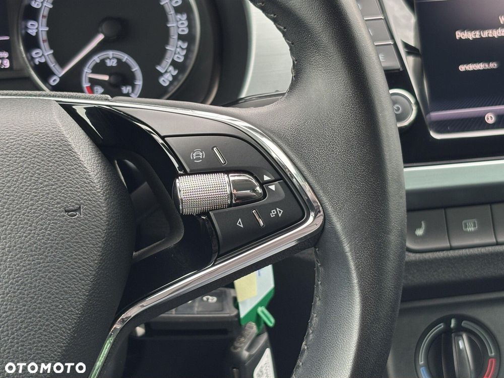 Skoda Fabia 1.0 TSI Ambition - 21