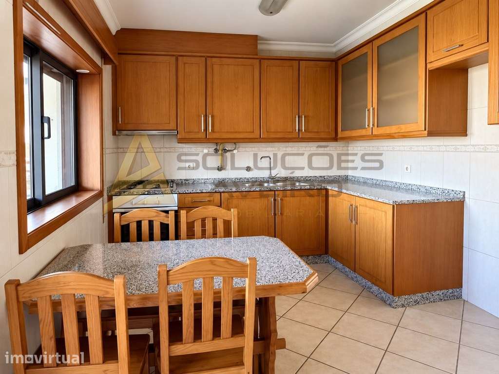 APARTAMENTO T2 | GARAGEM, MARQUISE, VARANDA E JARDIM | ESPINHEL - Á... - Grande imagem: 5/26