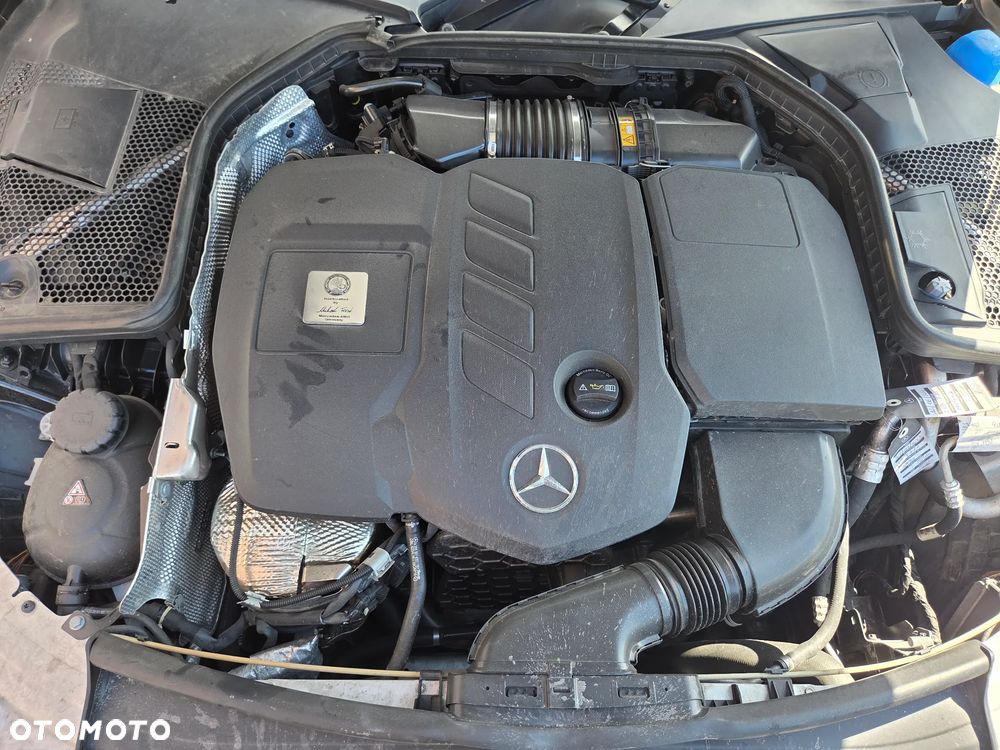 Mercedes-Benz Klasa C 220 d 4MATIC 9G-TRONIC - 26