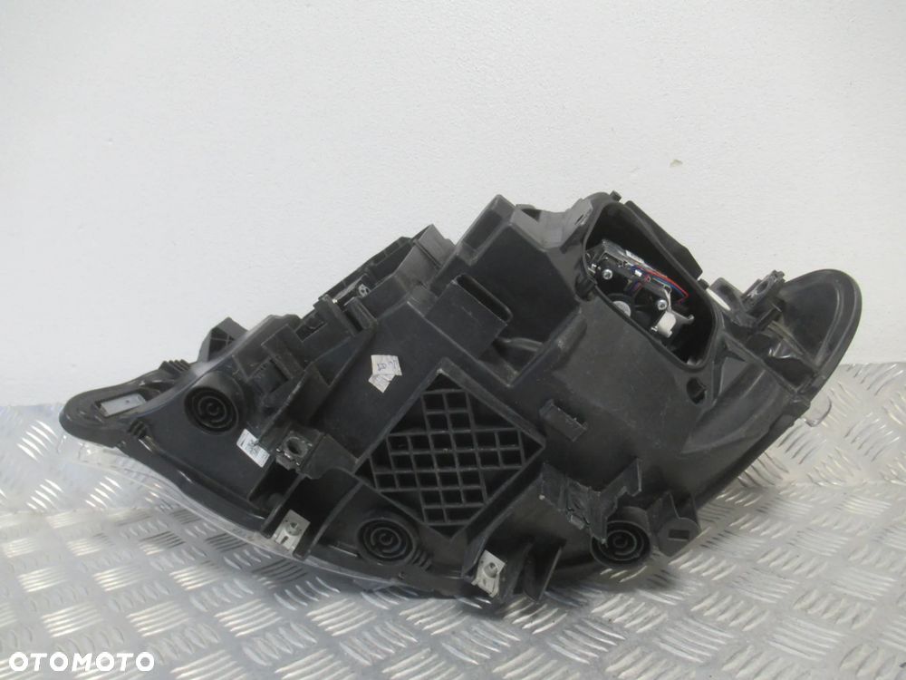 LAMPA PRZEDNIA PRZÓD PRAWA LEWA BMW 2 F22 LIFT 2017-2021 - 18