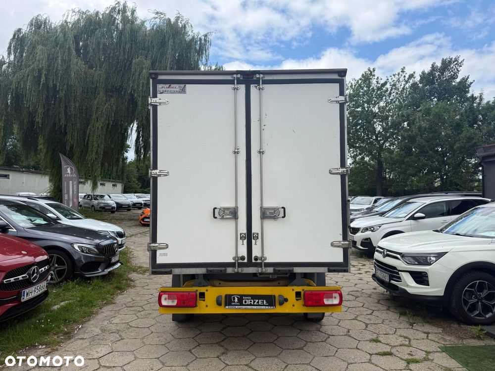 Volkswagen Transporter - 5