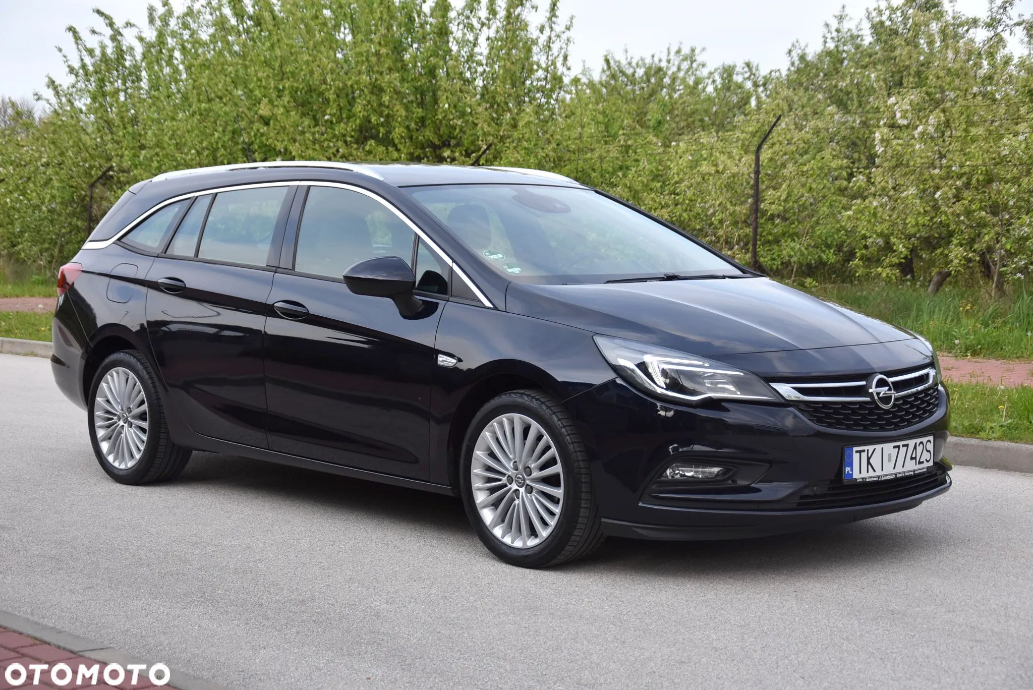 Opel Astra V 1.4 T Enjoy S&S - 1