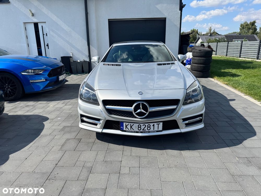 Mercedes-Benz SLK 250 CGI - 8