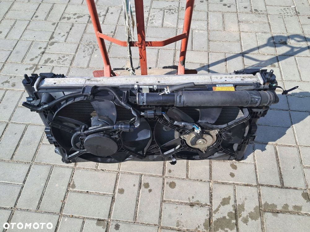 citroen c-crosser peugeot 4007 pas przedni chłodnice komplet wentylator - 2