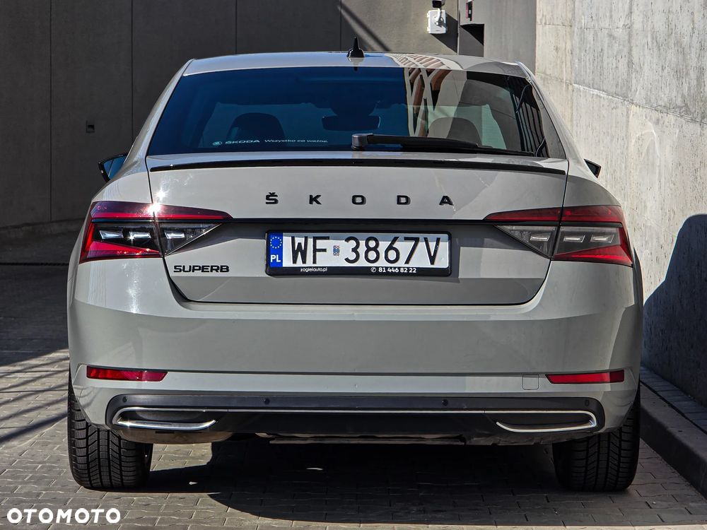 Skoda Superb 2.0 TDI SCR Sportline DSG - 6