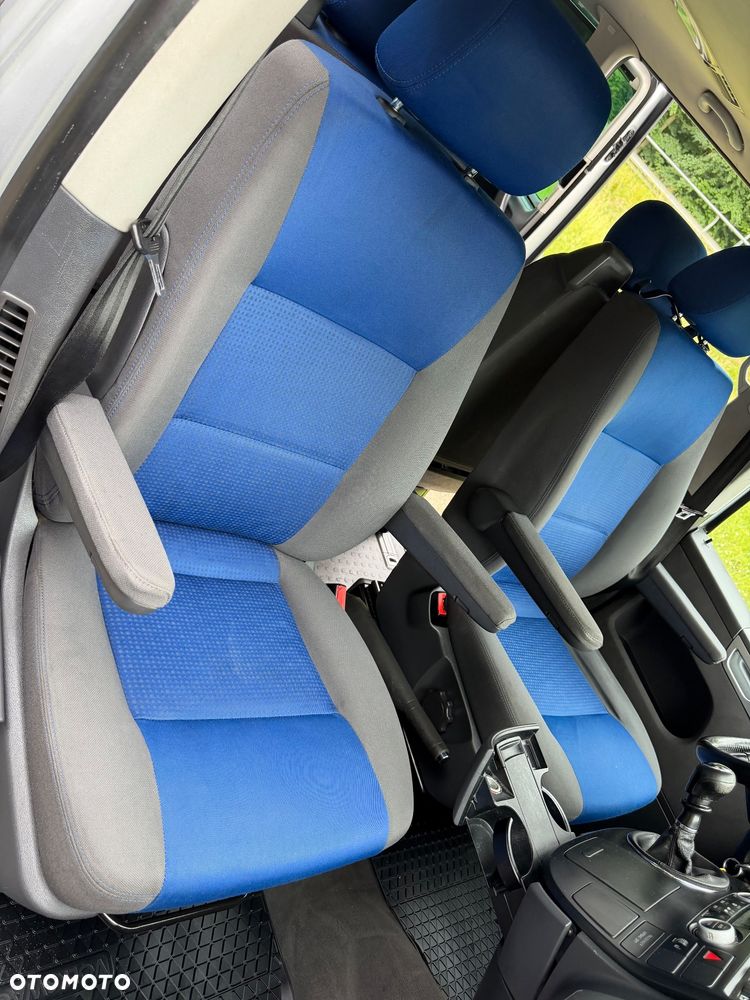 Volkswagen T5 Multivan California Caravelle - 26