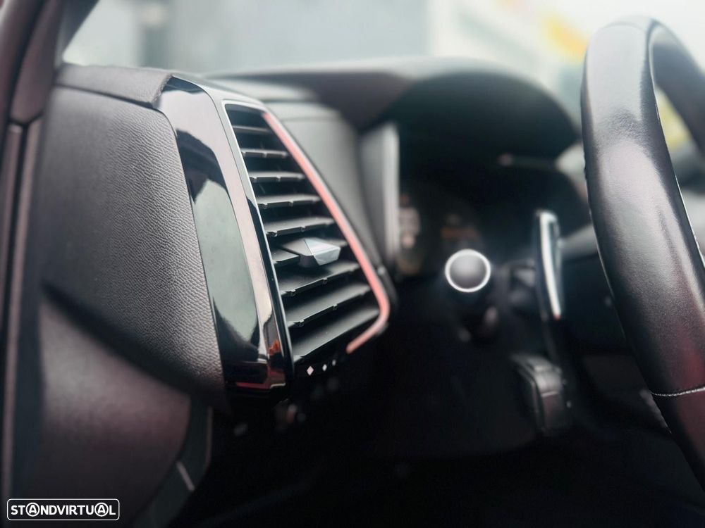 DS DS7 Crossback 1.6 THP So Chic EAT8 - 23