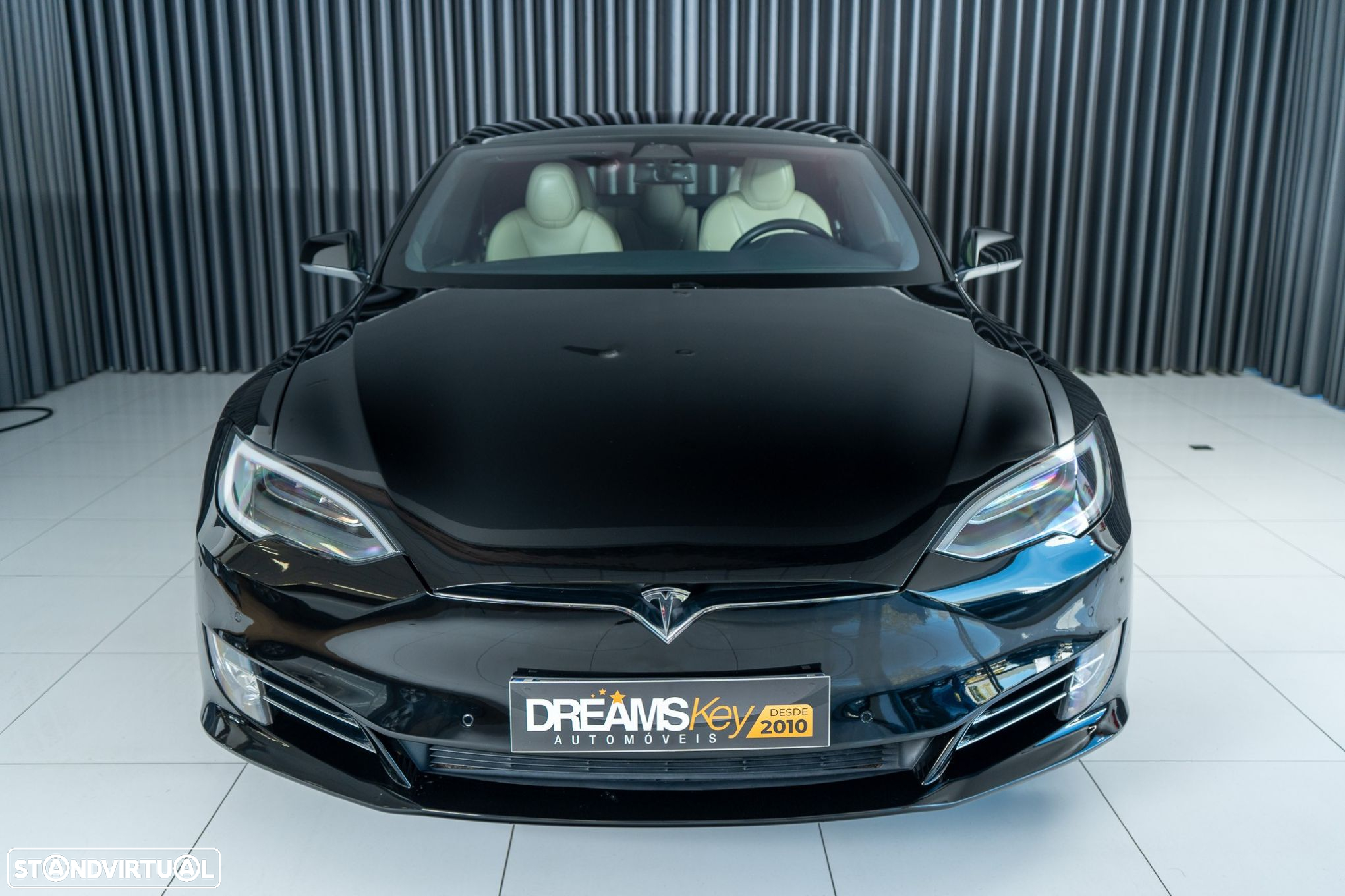 Tesla Model S Long Range - 3