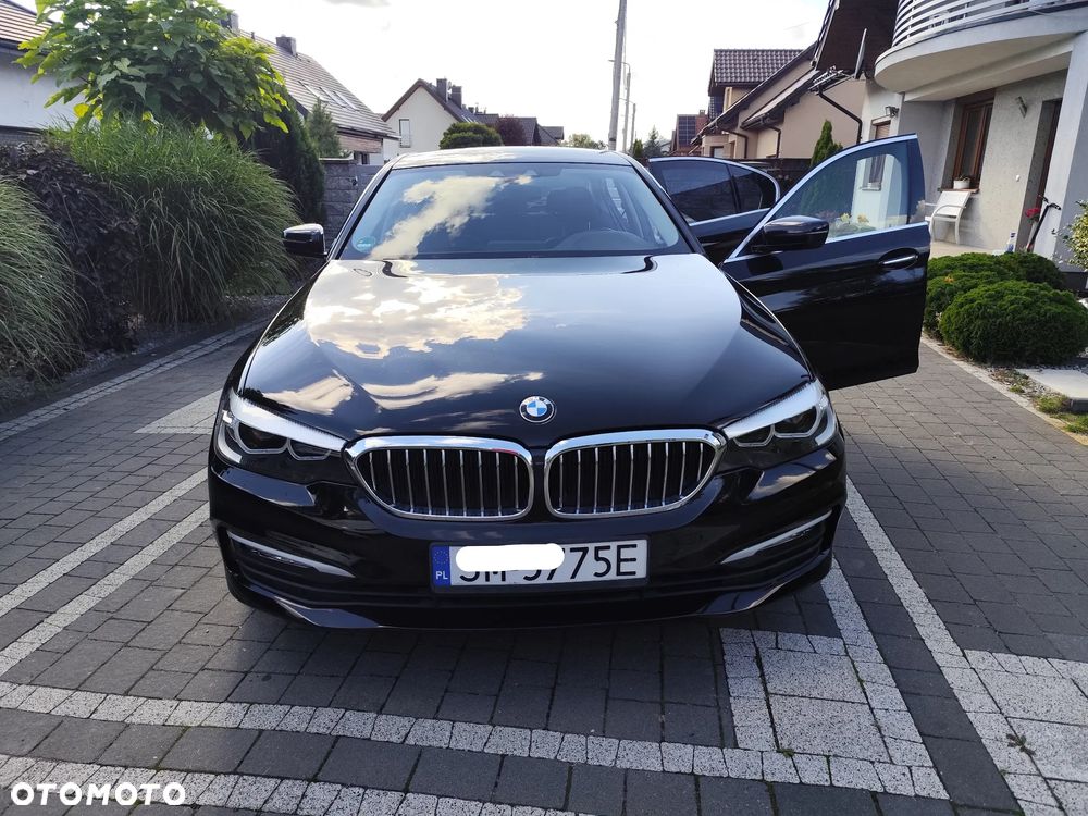 BMW Seria 5 520d xDrive Luxury Line sport - 8